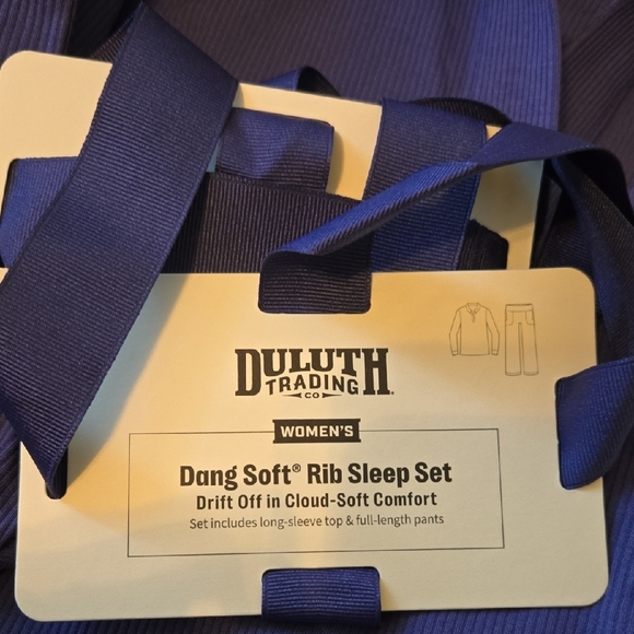 Duluth Trading Co Women's Blue Sleep Set - Picture 2 of 2